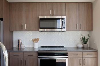 Glass flat-top ranges